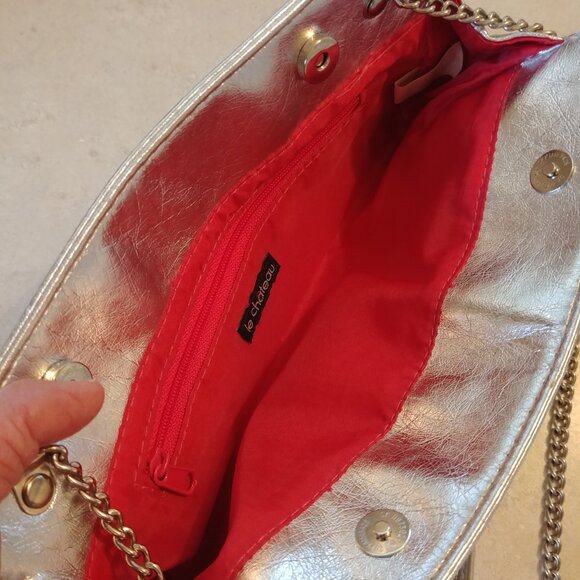 Le Chateau Silver Clutch, 10 x 5in. Pink satin inside with pocket,Good Condition - Picture 4 of 4